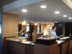 ハーバード大学インプラント研修02